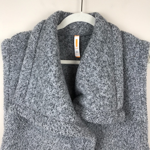 Lucy Hatha Sherpa Vest - Size Small - Picture 2 of 7